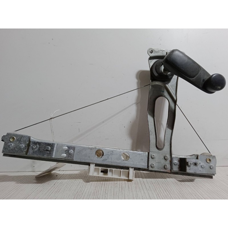 Recambio de elevalunas trasero izquierdo para citroën c3 i (fc_, fn_) 1.4 i referencia OEM IAM G9680027480  