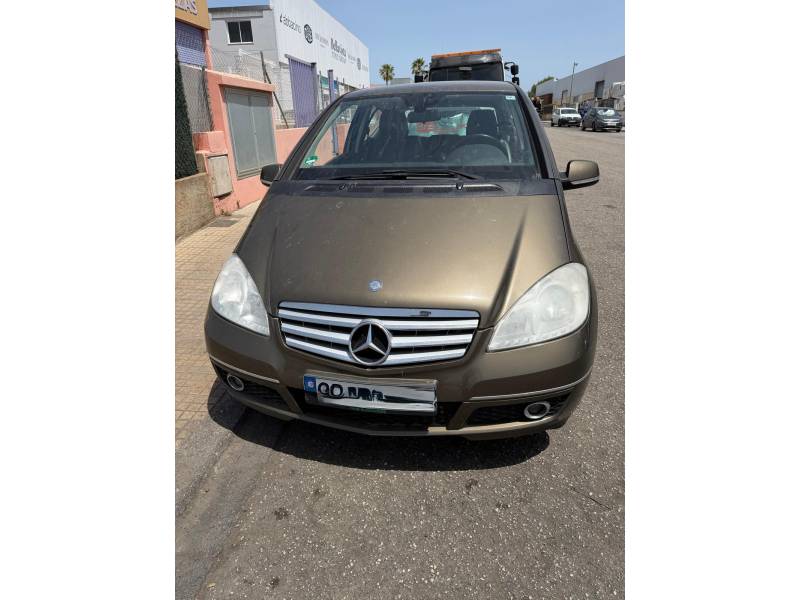 MERCEDES-BENZ CLASE A (W169)