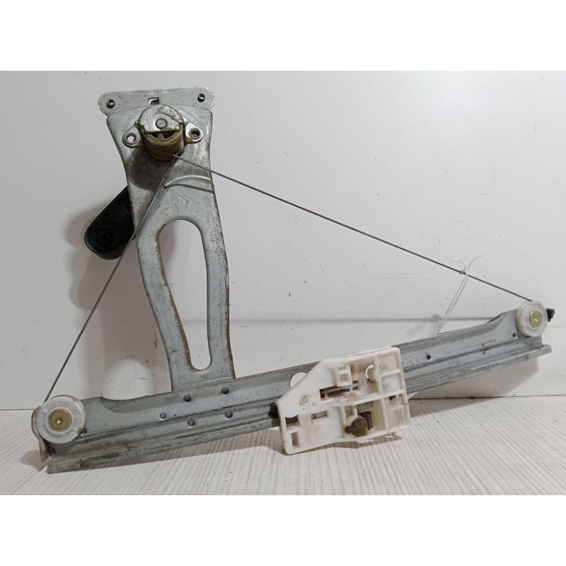 Recambio de elevalunas trasero izquierdo para citroën c3 i (fc_, fn_) 1.4 i referencia OEM IAM G9680027480  