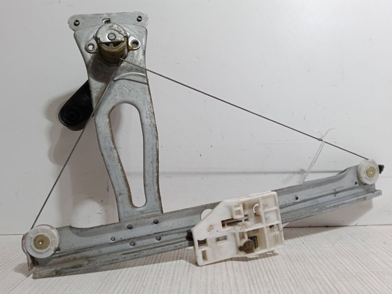 Recambio de elevalunas trasero izquierdo para citroën c3 i (fc_, fn_) 1.4 i referencia OEM IAM G9680027480  