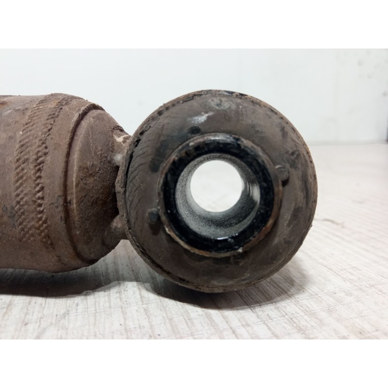 Recambio de amortiguador trasero derecho para opel zafira a monospace (t98) 1.8 16v (f75) referencia OEM IAM 2218507815701 20581
