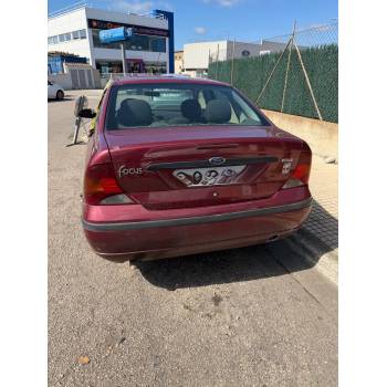 FORD FOCUS I SEDÁN (DFW)
