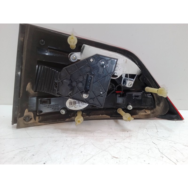 Recambio de piloto trasero porton izquierdo para ford galaxy ii (wa6) 2.0 tdci referencia OEM IAM   