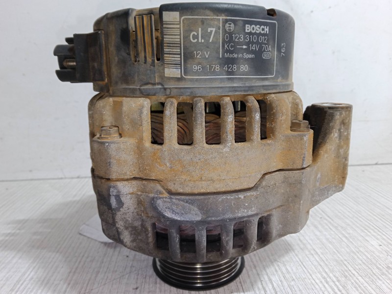 Recambio de alternador para peugeot 306 hatchback (7a, 7c, n3, n5) 1.9 d referencia OEM IAM 9617842880  0123310012