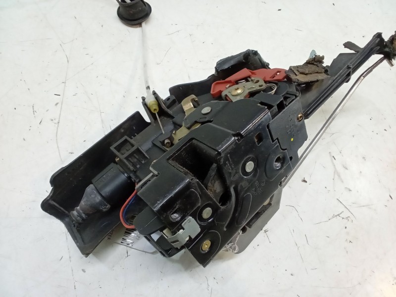 Recambio de cerradura puerta delantera derecha para audi a4 b6 (8e2) 1.9 tdi referencia OEM IAM   