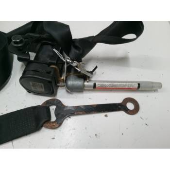 CINTURON SEGURIDAD DELANTERO DERECHO 