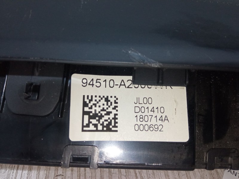 Recambio de pantalla interior reloj para kia cee´d (jd) 1.6 gt referencia OEM IAM   