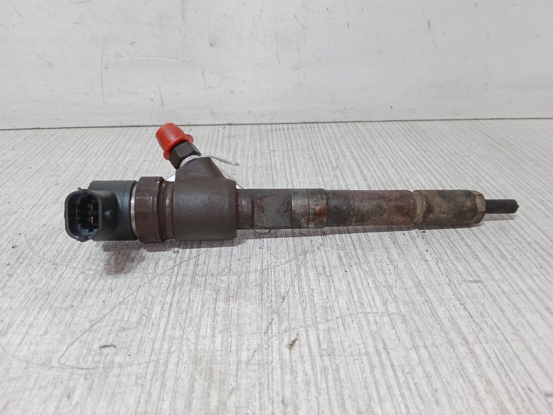 Recambio de inyector para opel corsa d (s07) 1.3 cdti (l08, l68) referencia OEM IAM   
