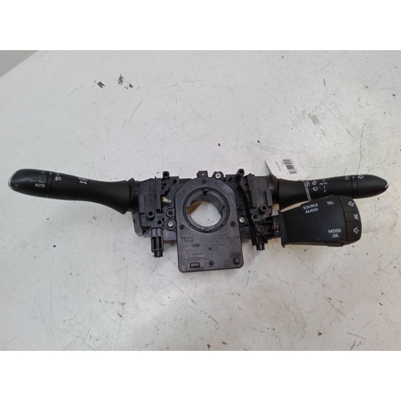 Recambio de mando luces para renault kadjar (ha_, hl_) 1.5 dci 110 (hla3) referencia OEM IAM   