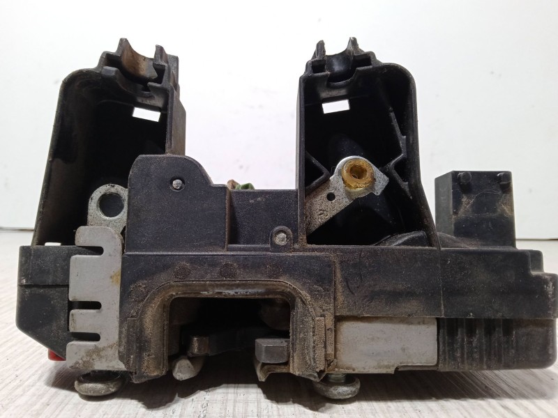 Recambio de cerradura puerta trasera derecha para opel zafira a monospace (t98) 1.8 16v (f75) referencia OEM IAM 24414135   Recambio de cerradura puerta trasera derecha para opel zafira a monospace (t98) 1.8 16v (f75) referencia OEM IAM 24414135