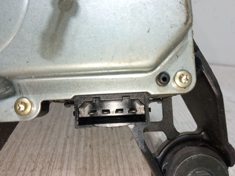 Recambio de motor limpia trasero para volkswagen polo (9n_, 9a_) 1.2 referencia OEM IAM 6Q6955711  