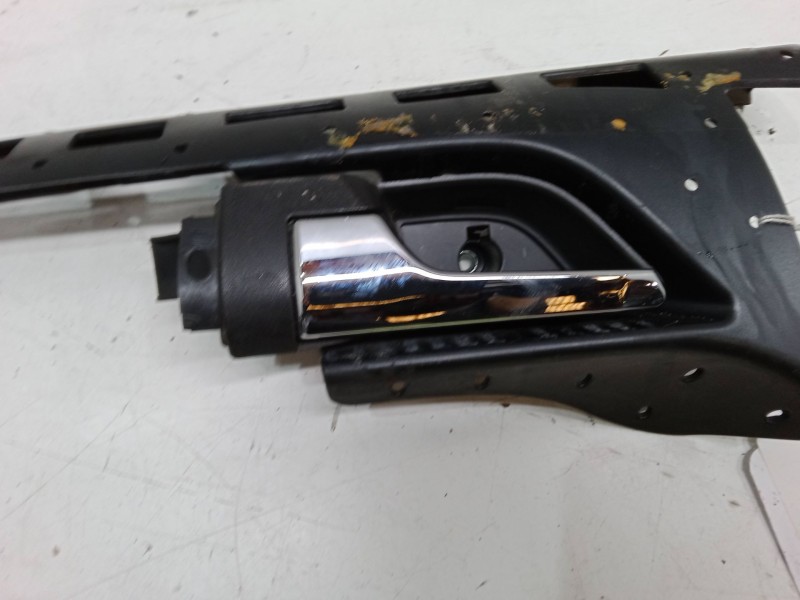 Recambio de maneta interior puerta delantera izquierda para opel astra h (a04) 1.6 (l48) referencia OEM IAM   
