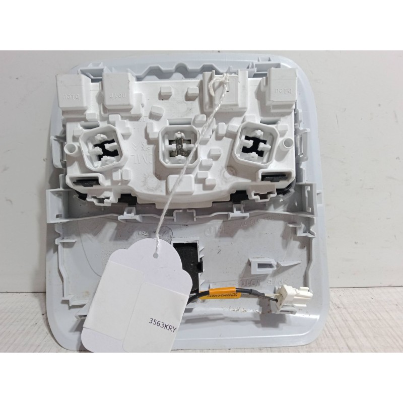 Recambio de luz interior delantera para peugeot 208 i (ca_, cc_) 1.2 vti 82 referencia OEM IAM   