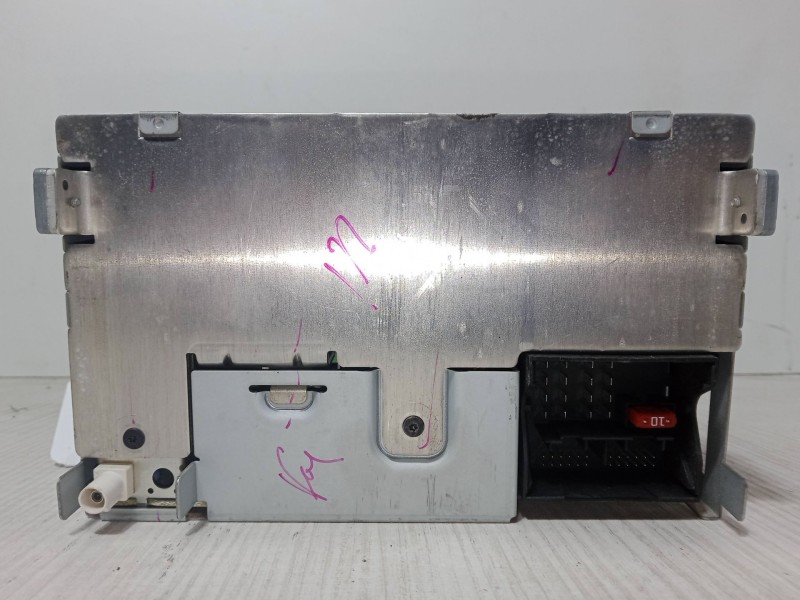 Recambio de radio cd para skoda roomster (5j7) 1.4 tdi referencia OEM IAM CKR013941 SKZ7Z3F0008071 VP68BF-18C815-AE
