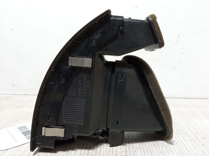 Recambio de aireador derecho para volkswagen polo (9n_, 9a_) 1.2 referencia OEM IAM   