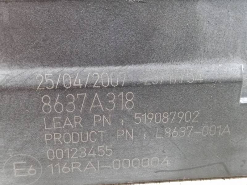 BSI 8637A318 519087902