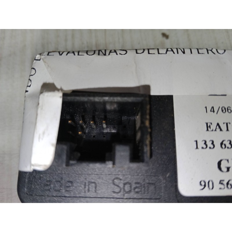 Recambio de mando elevalunas delantero izquierdo para opel zafira a monospace (t98) 1.8 16v (f75) referencia OEM IAM 13363201.90