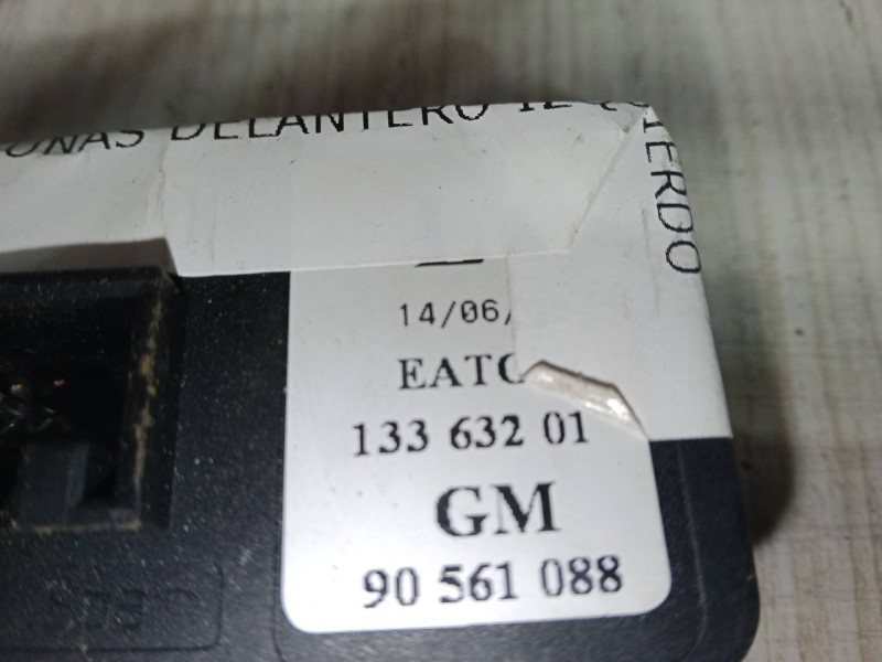 Recambio de mando elevalunas delantero izquierdo para opel zafira a monospace (t98) 1.8 16v (f75) referencia OEM IAM 13363201.90