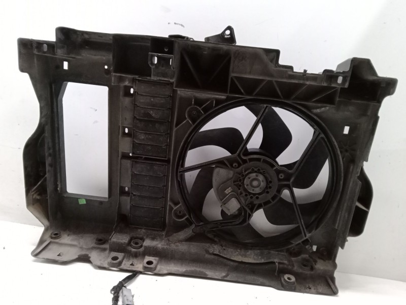 Recambio de electroventilador para peugeot 407 (6d_) 2.0 hdi 135 (6drhrh, 6drhre, 6drhrg, 6drhrj) referencia OEM IAM   