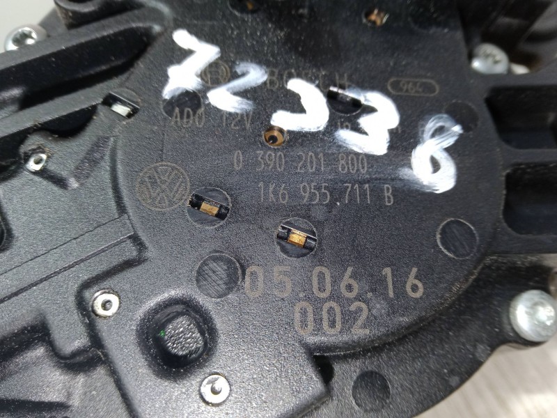 Recambio de motor limpia trasero para volkswagen golf v (1k1) 2.0 tdi referencia OEM IAM 0390201800 1K6 955 711 B 