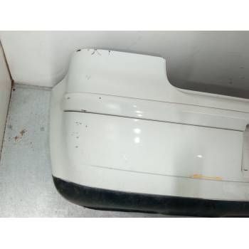 PARAGOLPES TRASERO 