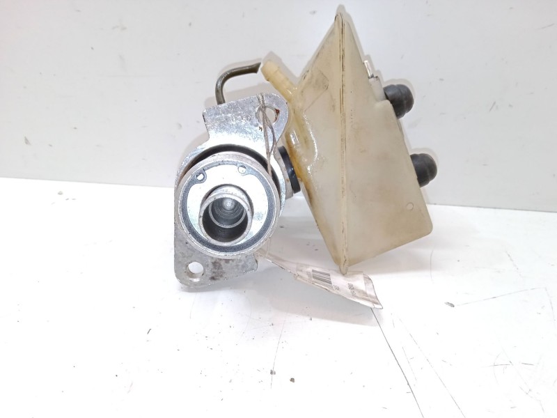 Recambio de bomba freno para mercedes-benz 124 sedán (w124) 220 e (124.022) referencia OEM IAM    Recambio de bomba freno para mercedes-benz 124 sedán (w124) 220 e (124.022) referencia OEM IAM