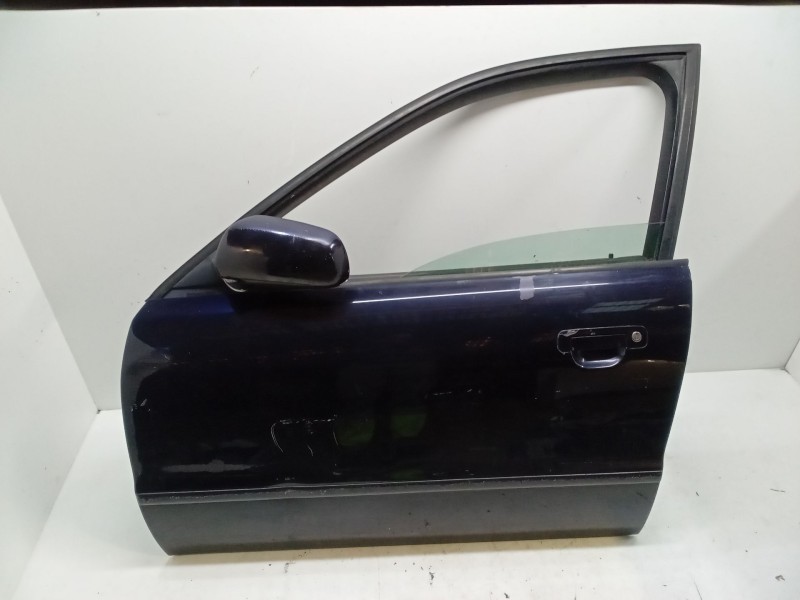 Recambio de puerta delantera izquierda para audi a4 b5 avant (8d5) 2.6 referencia OEM IAM   