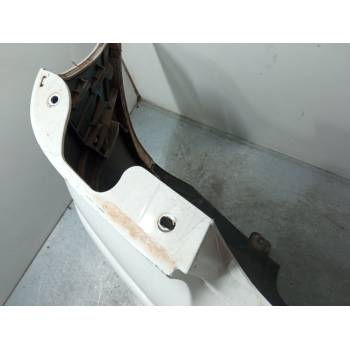 PARAGOLPES TRASERO 