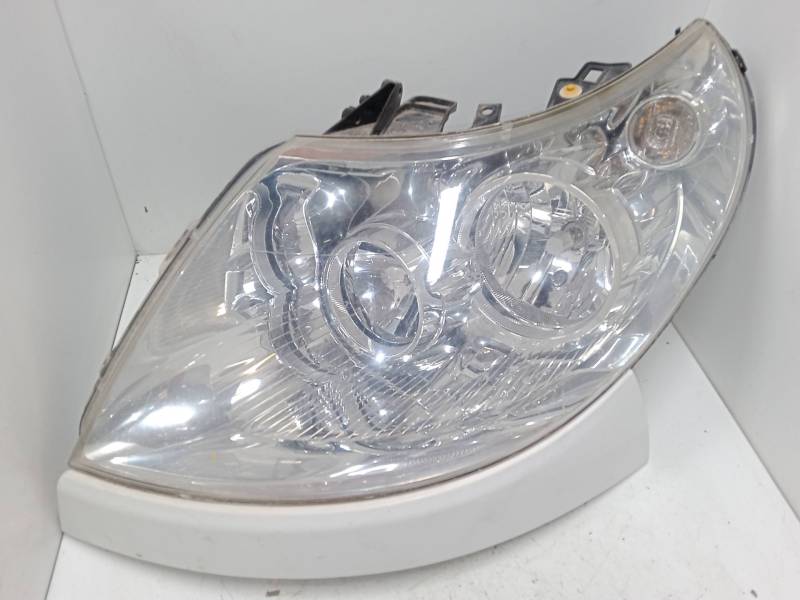 FARO IZQUIERDO 47460939 