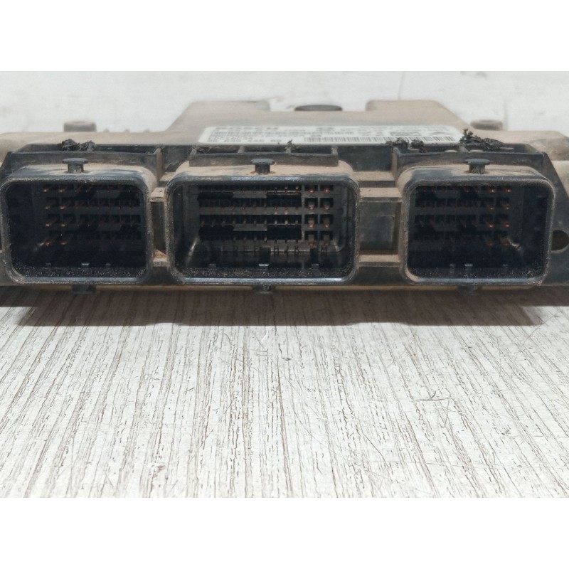 Recambio de centralita motor uce para peugeot partner monospace (5_, g_) 1.6 hdi 75 referencia OEM IAM 96639446809659614980  028