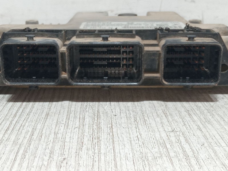 Recambio de centralita motor uce para peugeot partner monospace (5_, g_) 1.6 hdi 75 referencia OEM IAM 96639446809659614980  028