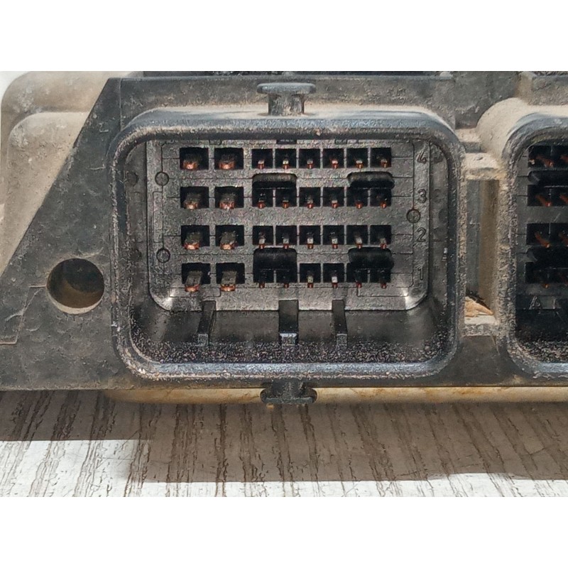 Recambio de centralita motor uce para peugeot partner monospace (5_, g_) 1.6 hdi 75 referencia OEM IAM 96639446809659614980  028
