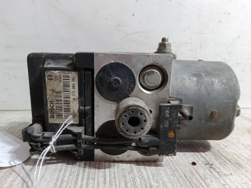 Recambio de abs para audi a4 b5 avant (8d5) 1.9 tdi referencia OEM IAM 0273004281   Recambio de abs para audi a4 b5 avant (8d5) 1.9 tdi referencia OEM IAM 0273004281