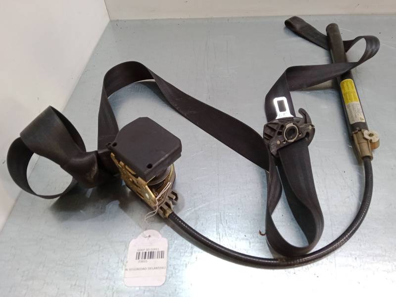 CINTURON SEGURIDAD DELANTERO DERECHO 