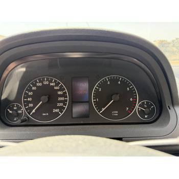 MERCEDES-BENZ CLASE A (W169)