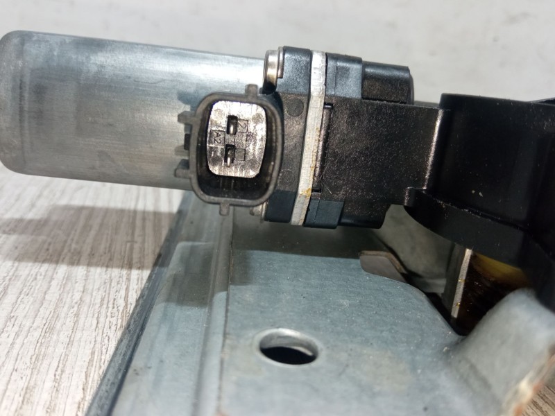 Recambio de elevalunas delantero izquierdo para renault clio iv (bh_) 1.2 16v referencia OEM IAM   