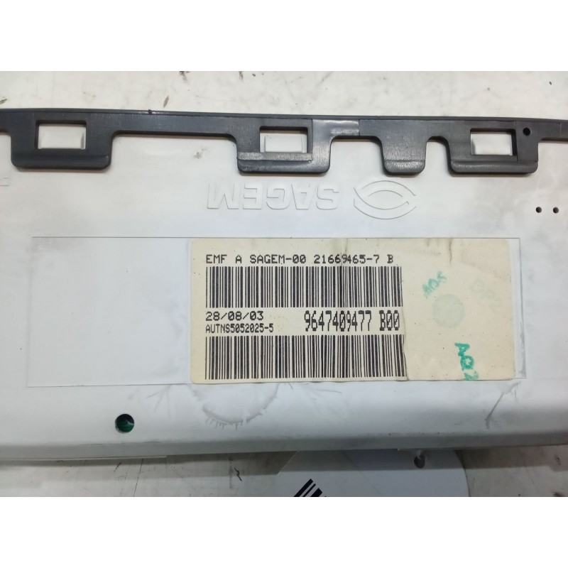 Recambio de pantalla interior reloj para citroën c2 (jm_) 1.4 referencia OEM IAM 9647409477B00  216694657B