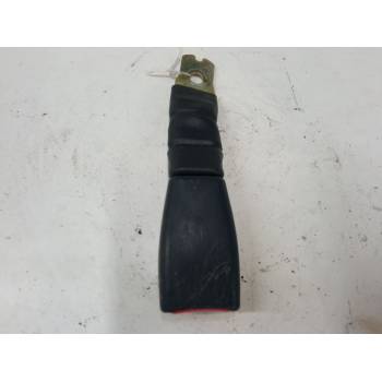 ANCLAJE CINTURON DELANTERO DERECHO 