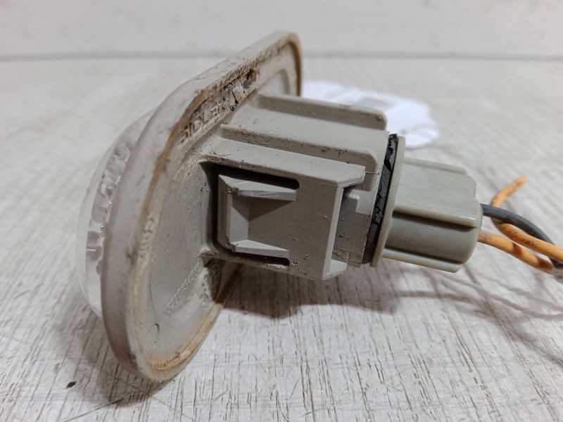 Recambio de intermitente lateral izquierdo para renault kangoo (kc0/1_) 1.5 dci (kc08, kc09) referencia OEM IAM    Recambio de intermitente lateral izquierdo para renault kangoo (kc0/1_) 1.5 dci (kc08, kc09) referencia OEM IAM