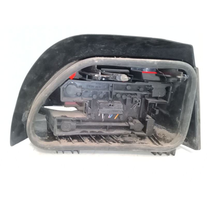 Recambio de piloto trasero izquierdo para renault clio i (b/c57_, 5/357_) 1.2 (b/c/s57a, b/c57s, 5/357f, 5/357j, 5/357l, 5/357r)