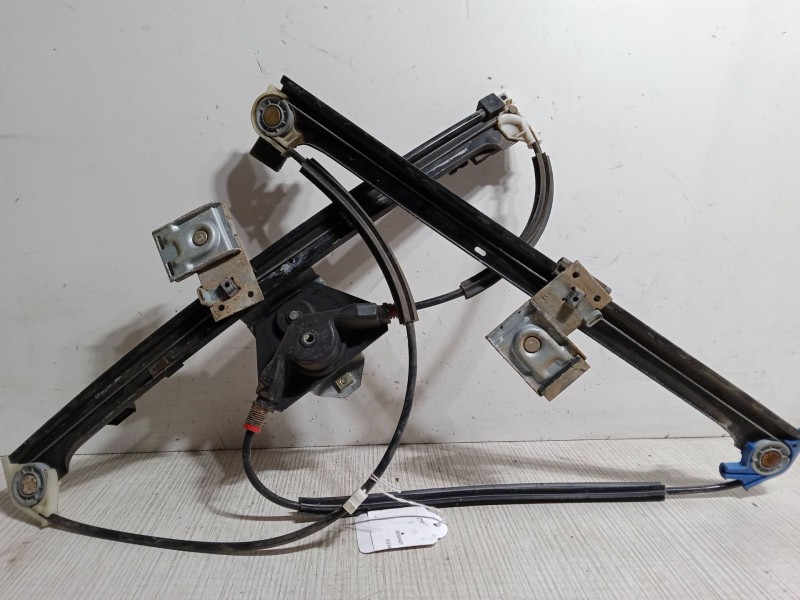 Recambio de elevalunas delantero derecho para seat inca (6k9) 1.9 sdi referencia OEM IAM   