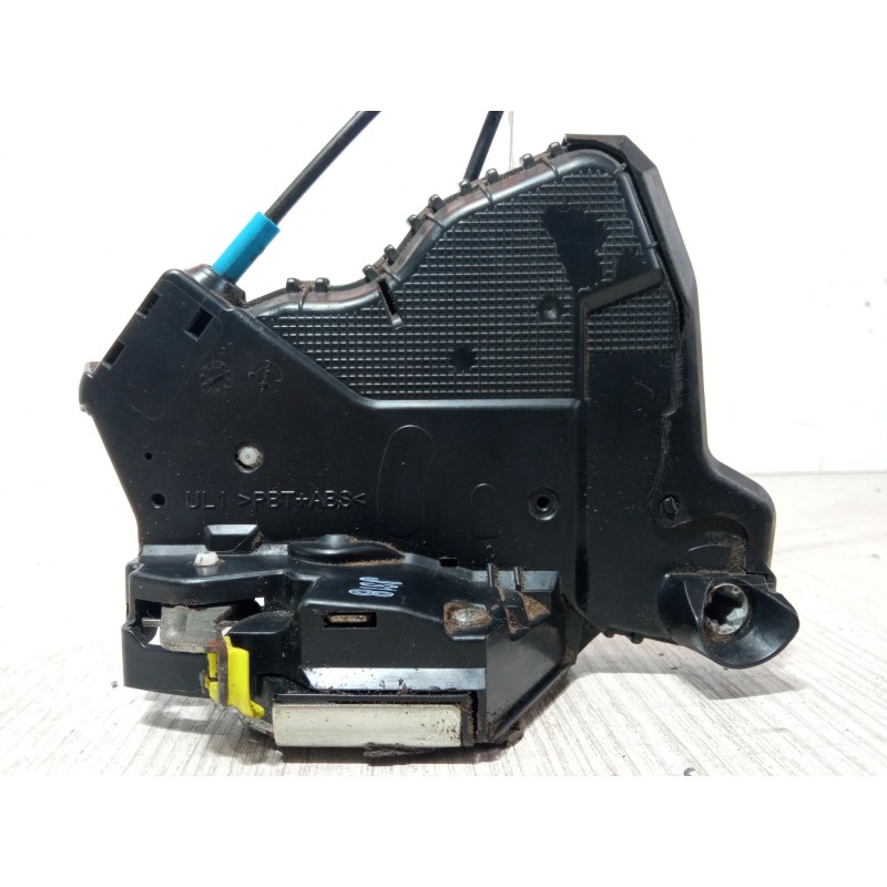 Recambio de cerradura puerta delantera izquierda para toyota auris (_e15_) 1.4 d-4d (nde150_) referencia OEM IAM A046693  