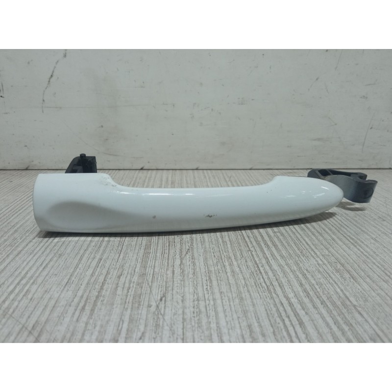 Recambio de maneta exterior puerta delantera izquierda para renault clio iv (bh_) 1.2 16v referencia OEM IAM   