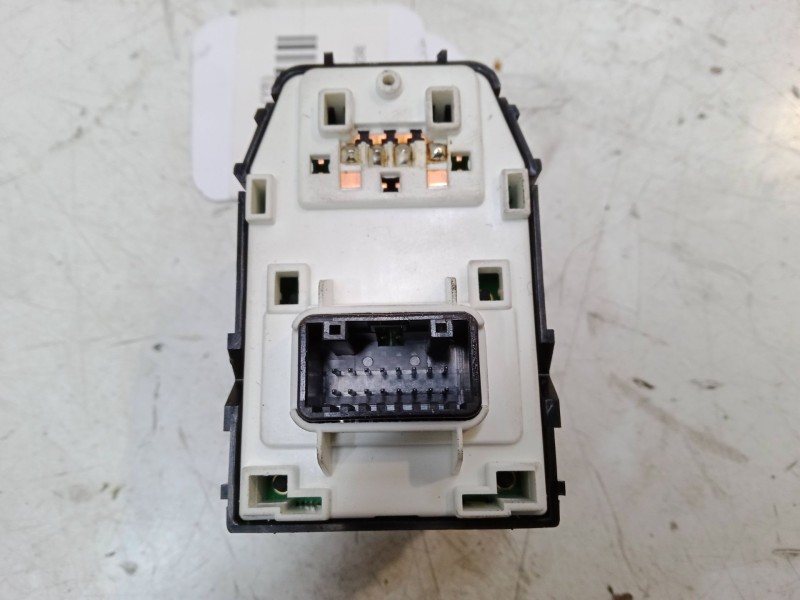 Recambio de mando retrovisor para kia stonic (yb) 1.0 t-gdi referencia OEM IAM   