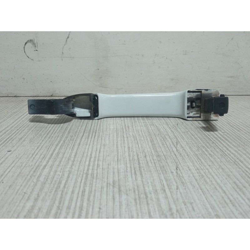 Recambio de maneta exterior puerta delantera izquierda para renault clio iv (bh_) 1.2 16v referencia OEM IAM   
