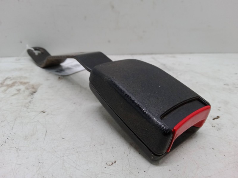 Recambio de anclaje cinturon delantero izquierdo para seat inca (6k9) 1.9 sdi referencia OEM IAM   