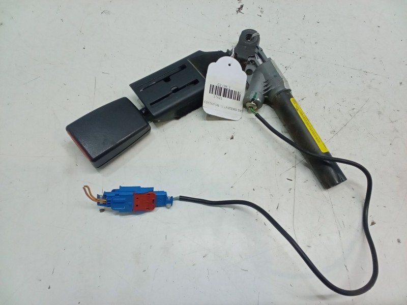 Recambio de anclaje con pretensor delantero derecho para citroën c2 (jm_) 1.4 referencia OEM IAM    Recambio de anclaje con pretensor delantero derecho para citroën c2 (jm_) 1.4 referencia OEM IAM