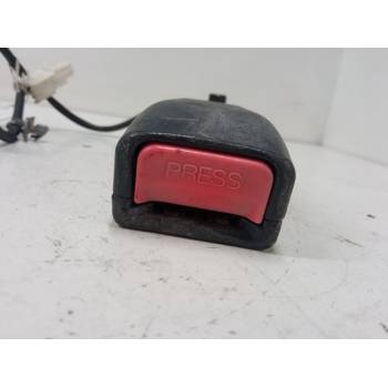 ANCLAJE CINTURON DELANTERO IZQUIERDO 