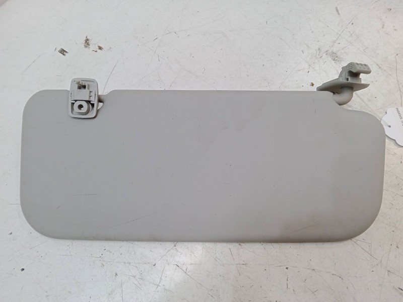 Recambio de parasol izquierdo para kia stonic (yb) 1.0 t-gdi referencia OEM IAM   