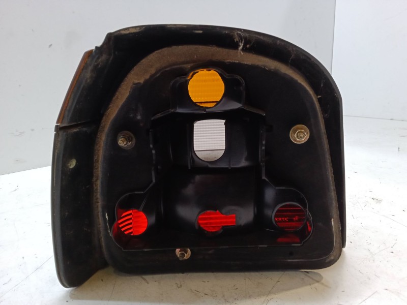 Recambio de piloto trasero derecho para volkswagen golf iii (1h1) 2.0 gti 16v referencia OEM IAM   